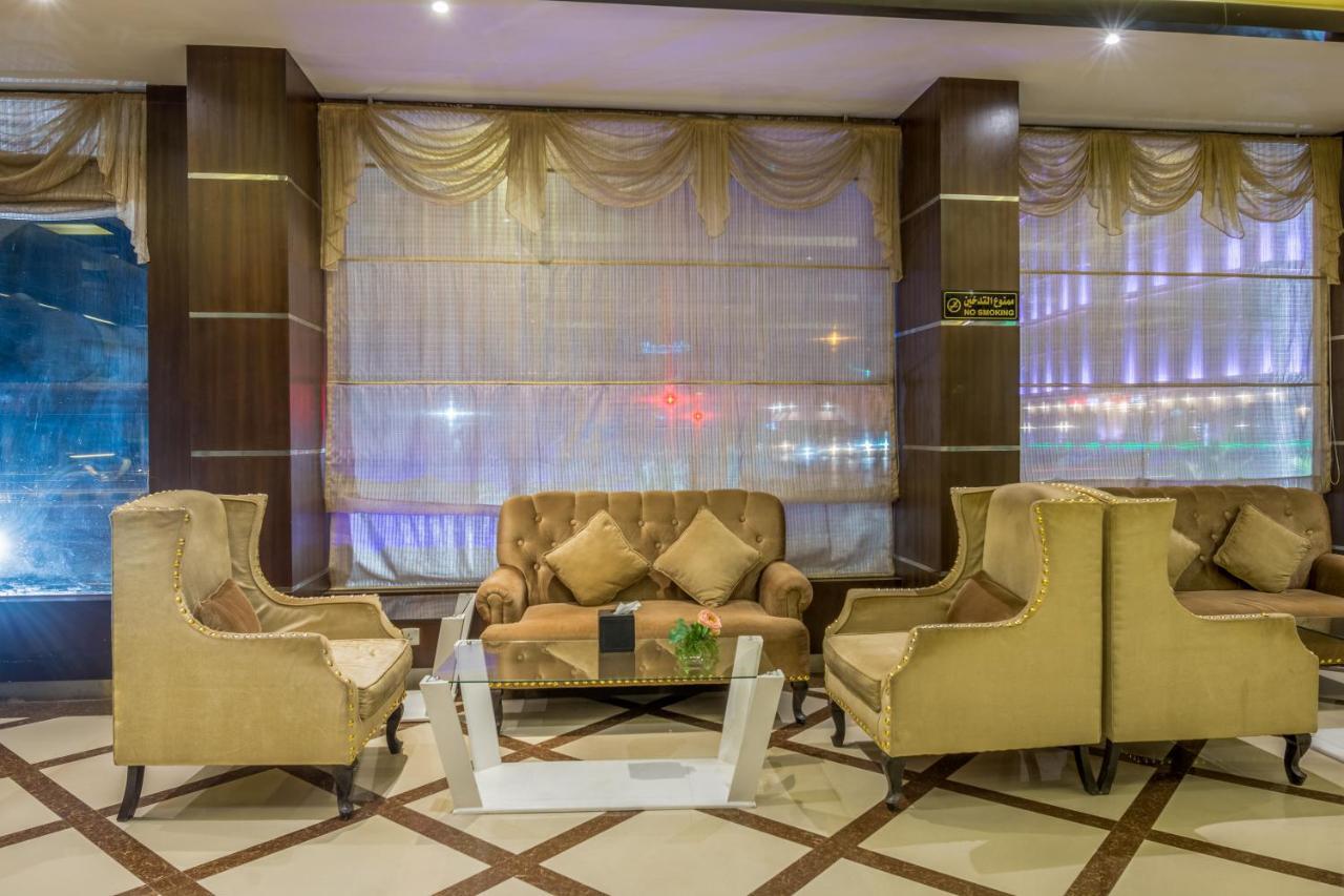 Al Muhaidb Jarir - Al Malaz Riaad Buitenkant foto